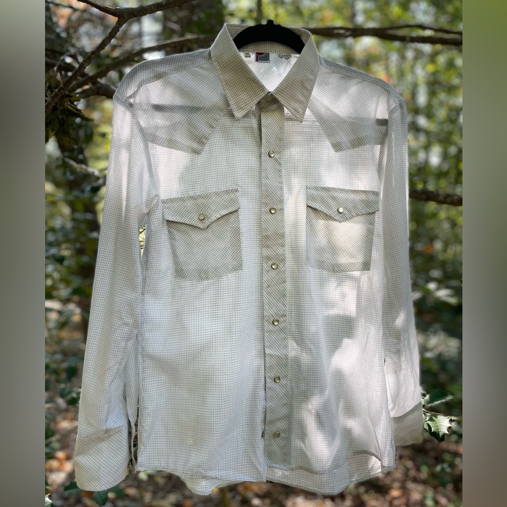Vintage Western Shirt with Pearl Snap Buttons